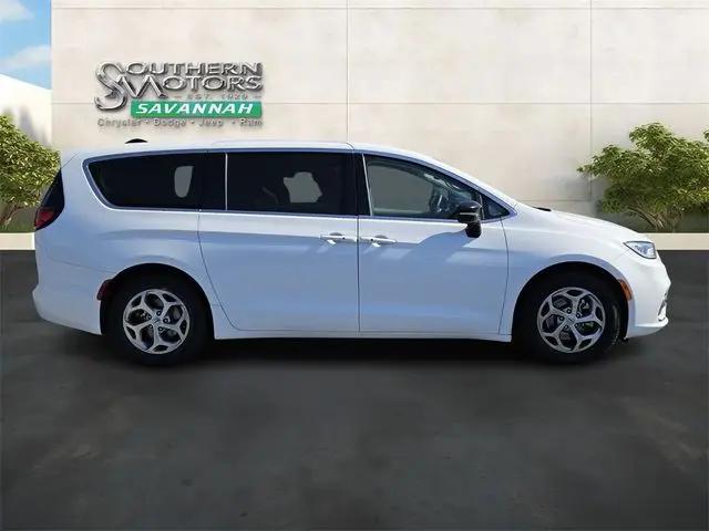 2024 Chrysler Pacifica Limited
