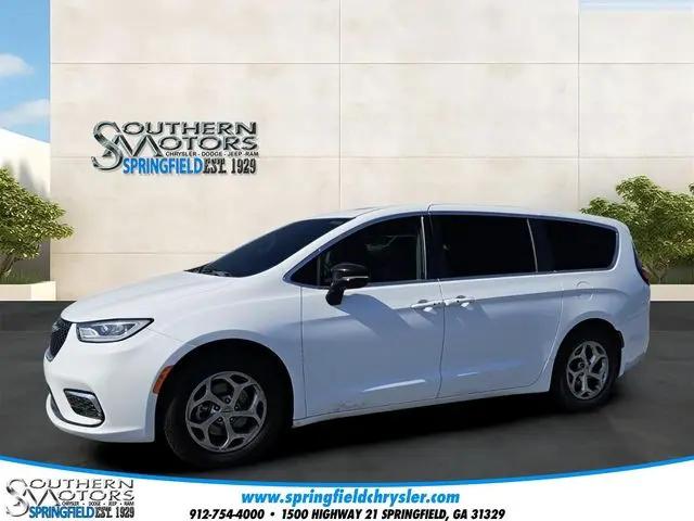 2024 Chrysler Pacifica Limited for sale in Springfield, GA