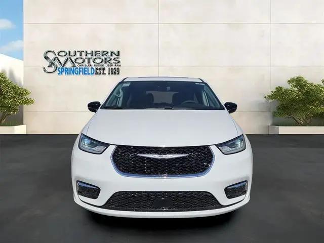 2024 Chrysler Pacifica Limited