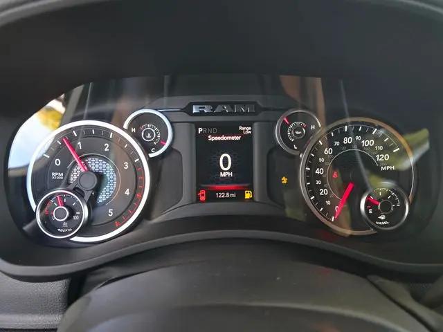 2026 Ram 2500 Black Express Crew Cab 4x4 64 Box