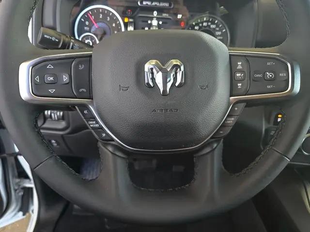 2026 Ram 2500 Black Express Crew Cab 4x4 64 Box