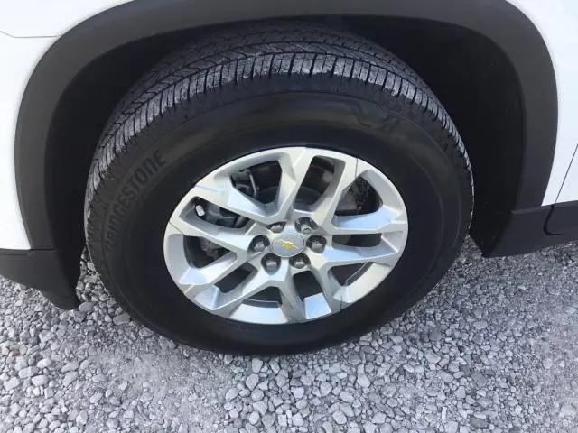 2021 Chevrolet Traverse FWD LS