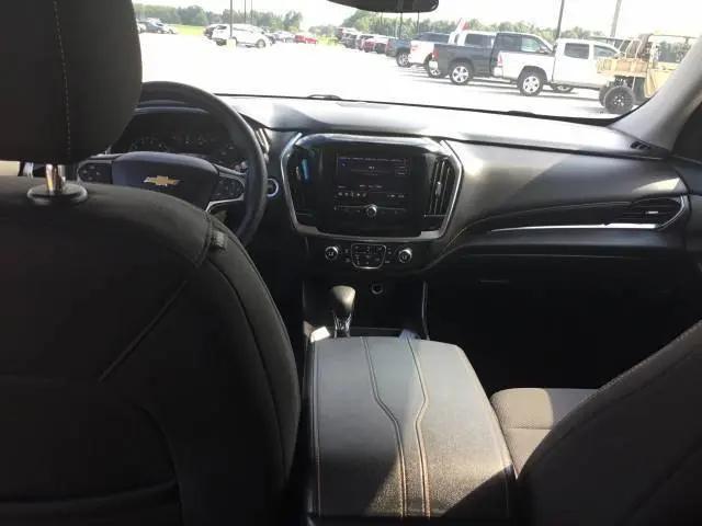 2021 Chevrolet Traverse FWD LS