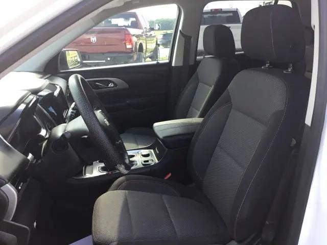 2021 Chevrolet Traverse FWD LS