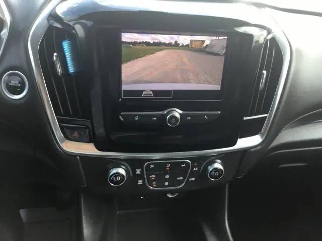 2021 Chevrolet Traverse FWD LS
