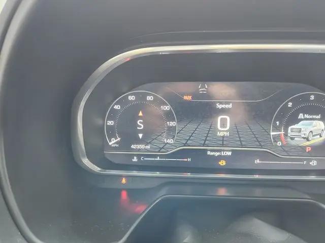 2023 GMC Yukon 4WD SLT
