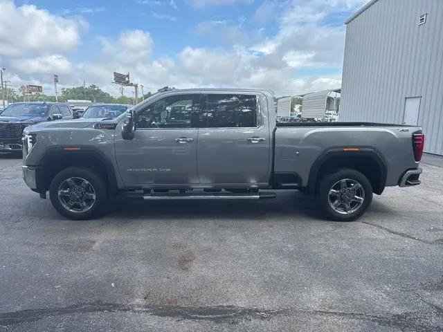 2026 GMC Sierra 2500HD Crew Cab, Standard Bed, SLT, 4WD
