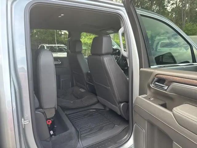 2026 GMC Sierra 2500HD Crew Cab, Standard Bed, SLT, 4WD