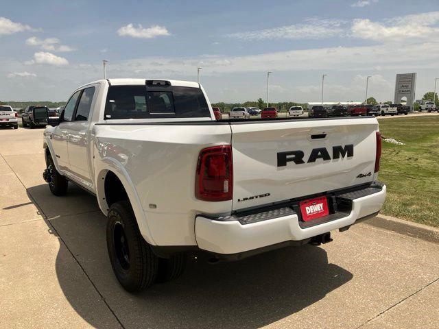 2026 Ram 3500 Limited Crew Cab 4x4 8 Box