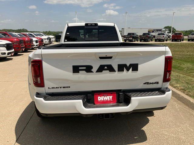 2026 Ram 3500 Limited Crew Cab 4x4 8 Box