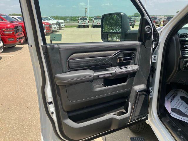2026 Ram 3500 Limited Crew Cab 4x4 8 Box