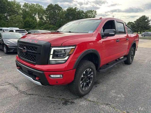 2021 Nissan Titan Crew Cab PRO-4X 4x4