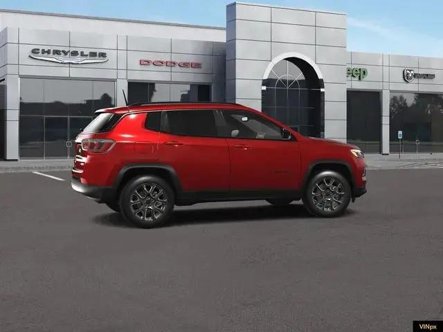 2026 Jeep Compass Latitude Altitude