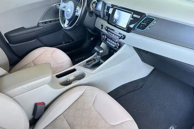 2019 Kia Niro Plug-In Hybrid LX