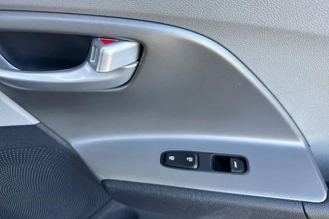 2019 Kia Niro Plug-In Hybrid LX