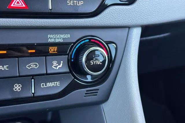 2019 Kia Niro Plug-In Hybrid LX
