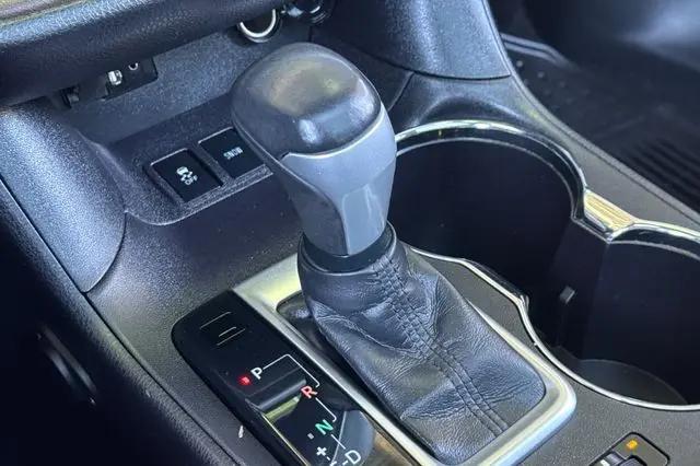 2016 Toyota Highlander Limited V6