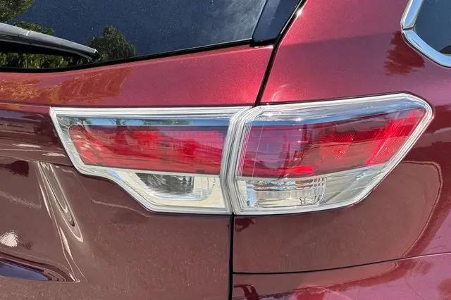 2016 Toyota Highlander Limited V6