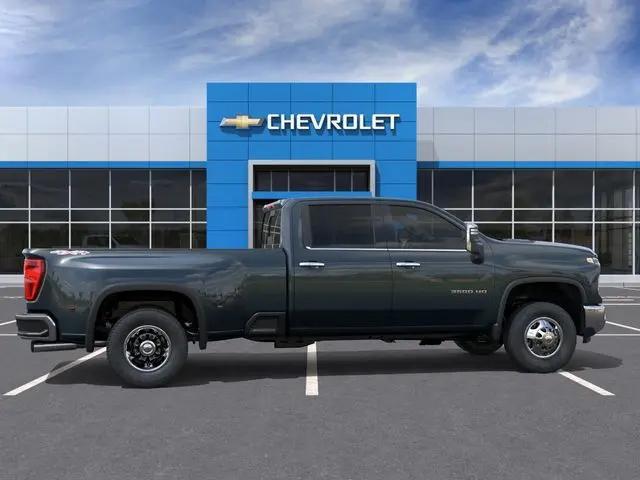 2026 Chevrolet Silverado 3500HD Crew Cab, Long Bed, LTZ Dual Rear Wheel, RWD