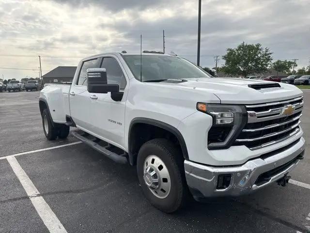 2024 Chevrolet Silverado 3500HD 4WD Crew Cab Long Bed LTZ