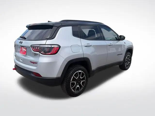 2024 Jeep Compass Trailhawk 4x4