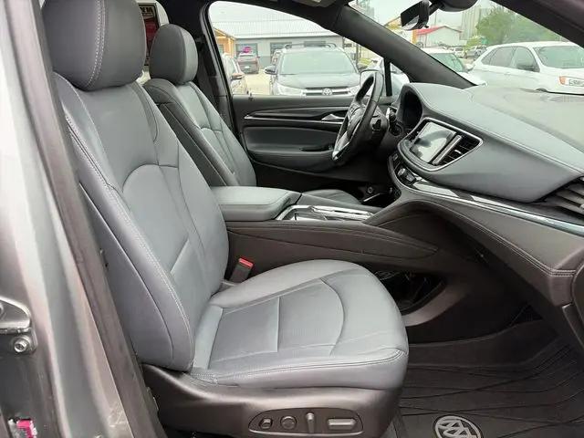 2023 Buick Enclave Premium AWD