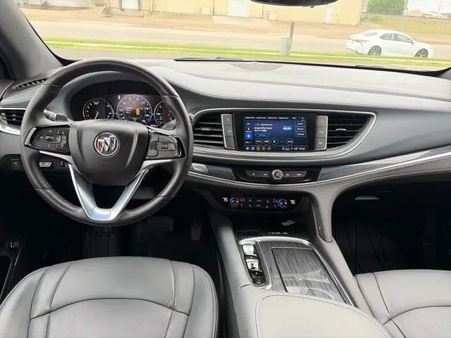 2023 Buick Enclave Premium AWD