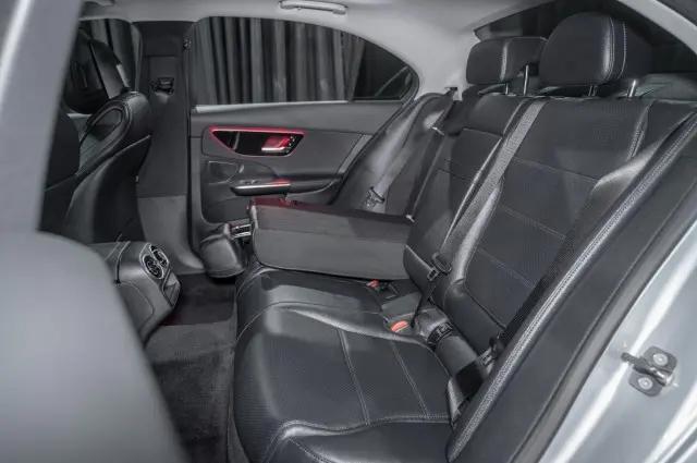 2026 Mercedes-Benz C-CLASS C 300 C 300