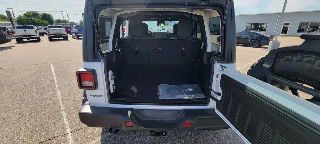 2025 Jeep Wrangler 4xe Willys 4xe