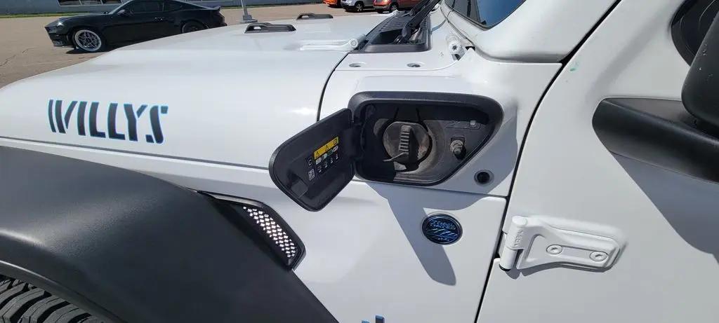 2025 Jeep Wrangler 4xe Willys 4xe