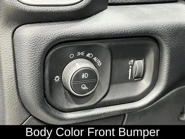 2022 Ram 1500 Big Horn Crew Cab 4x2 6'4" Box