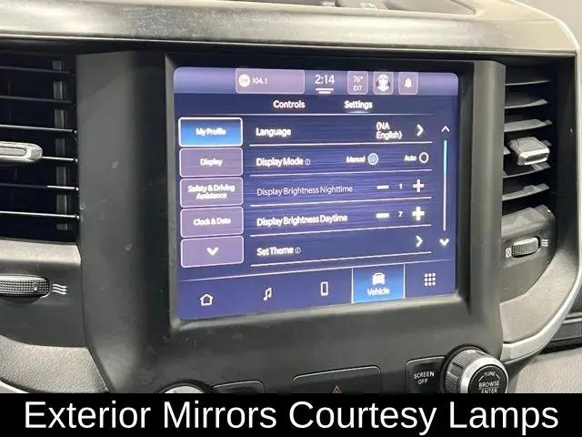 2022 Ram 1500 Big Horn Crew Cab 4x2 6'4" Box
