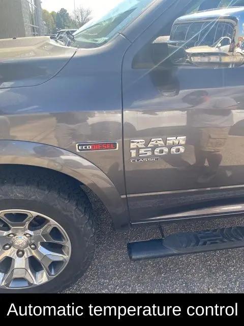 2019 Ram 1500 Classic Laramie Crew Cab 4x2 5'7" Box