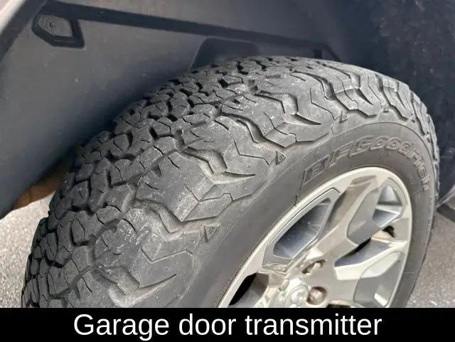 2019 Ram 1500 Classic Laramie Crew Cab 4x2 5'7" Box