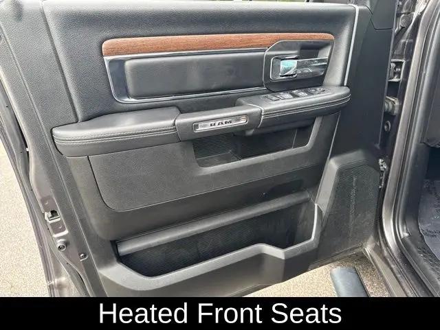2019 Ram 1500 Classic Laramie Crew Cab 4x2 5'7" Box