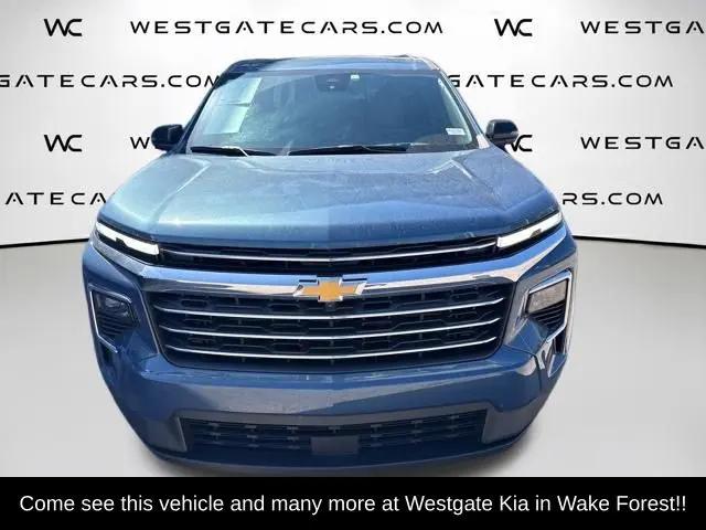 2024 Chevrolet Traverse FWD LT