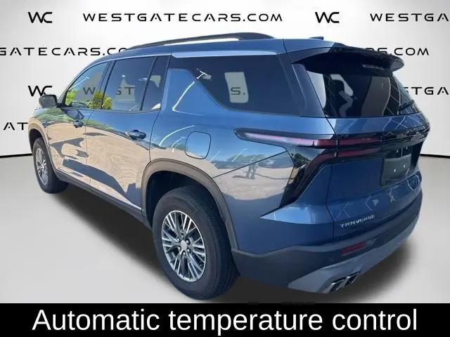 2024 Chevrolet Traverse FWD LT