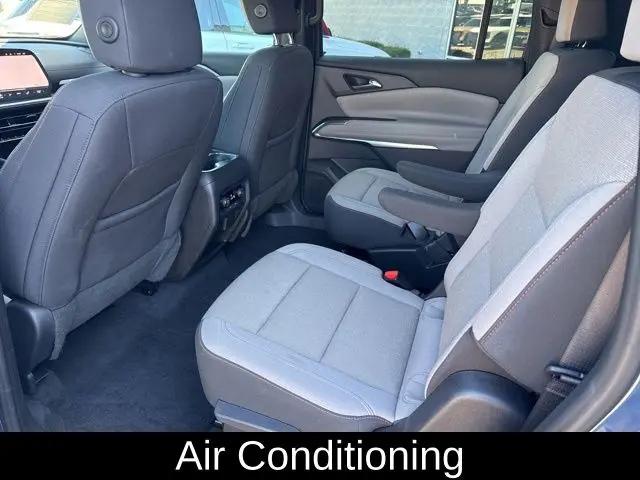 2024 Chevrolet Traverse FWD LT