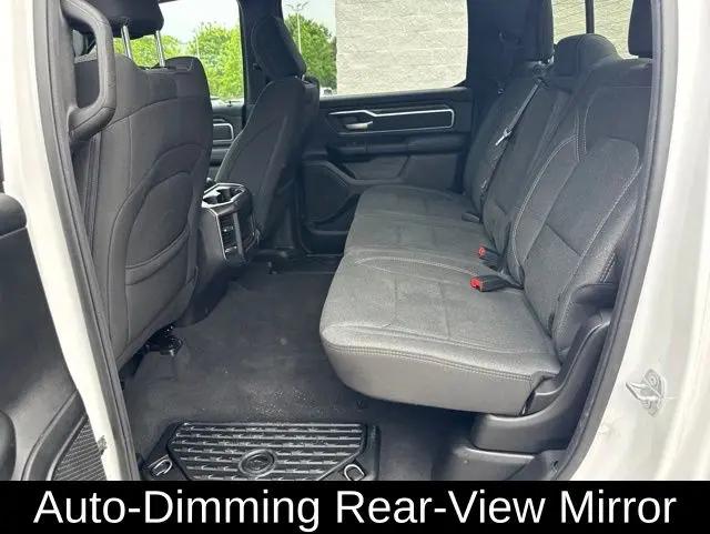 2019 Ram 1500 Big Horn/Lone Star Crew Cab 4x4 5'7" Box