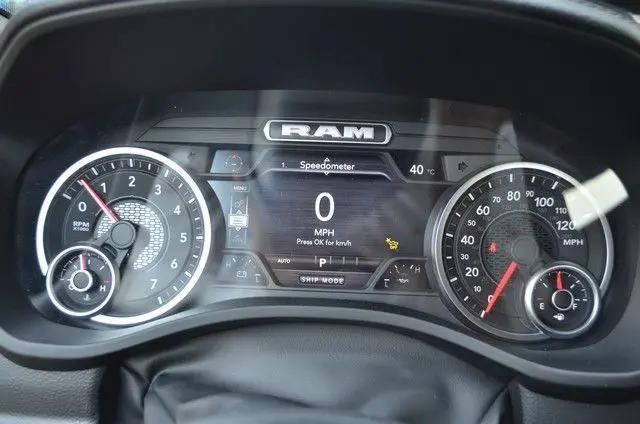 2026 Ram 1500 Laramie Crew Cab 4x4 57 Box
