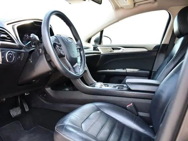 2019 Ford Fusion SE