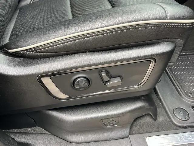2022 Ram 1500 Limited Crew Cab 4x4 5'7" Box