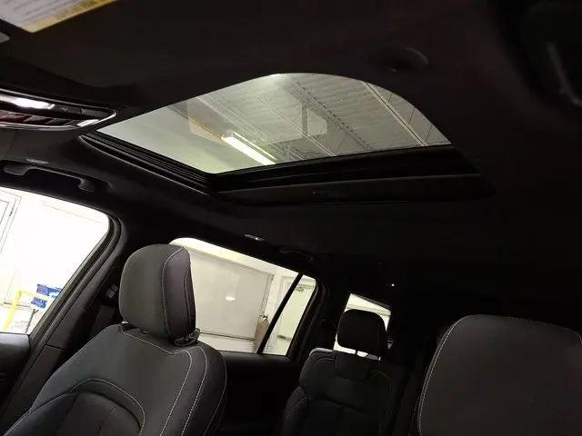 2025 Jeep Grand Cherokee L Laredo X 4x4