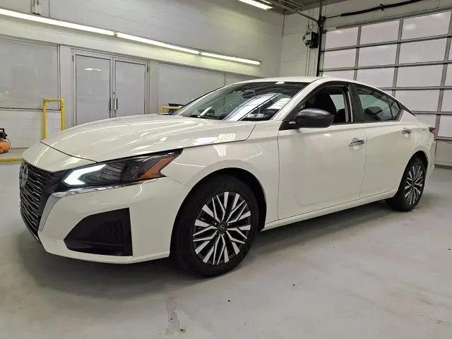 2025 Nissan Altima SV AWD