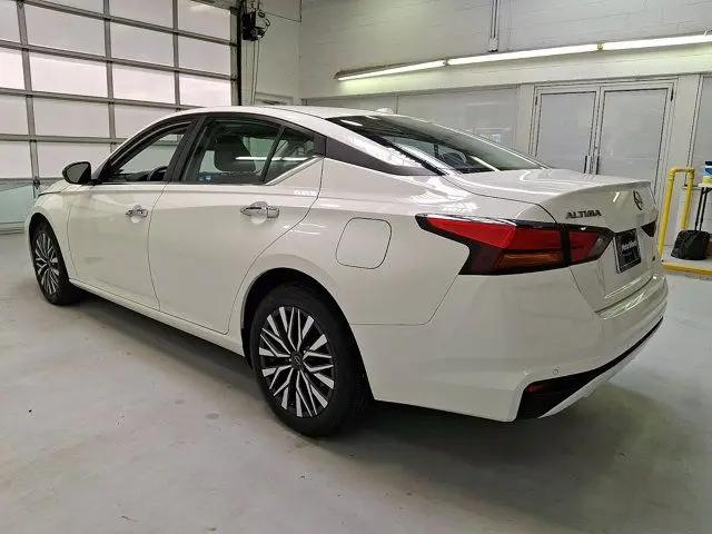 2025 Nissan Altima SV AWD