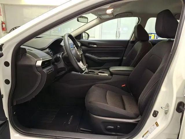 2025 Nissan Altima SV AWD