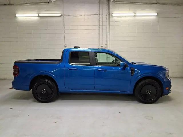 2025 Ford Maverick Lobo Standard