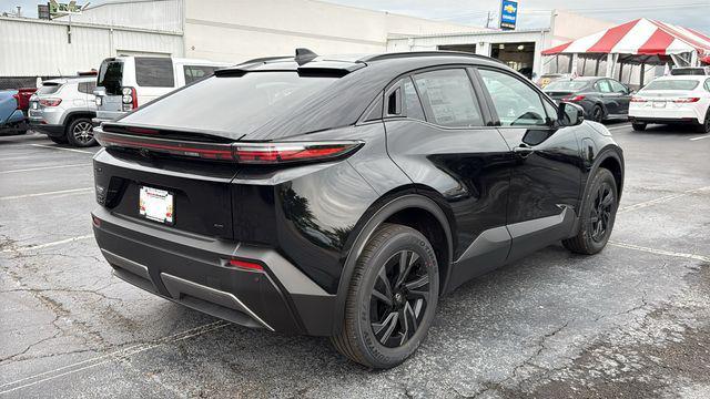 2026 Toyota C-HR SE