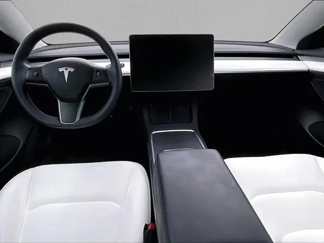 2022 Tesla Model 3 Long Range Dual Motor All-Wheel Drive