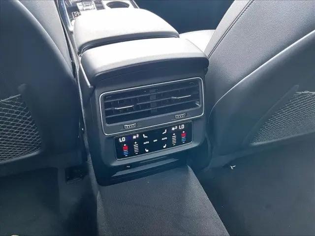 2023 Audi Q7 Premium Plus 45 TFSI quattro Tiptronic